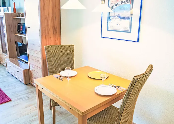 Lägenhet Ostsee-residenz By Interhome Damp